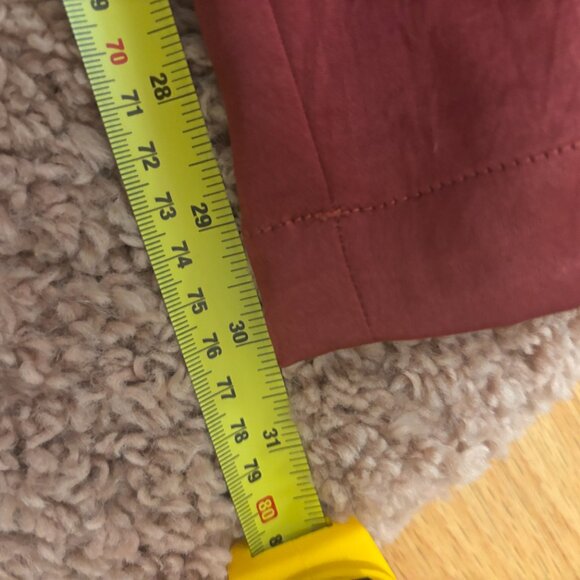 Madewell Pintucked Slim Pull-On Pants in Satin Women’s L Claret Color NWT $98 - Picture 10 of 11